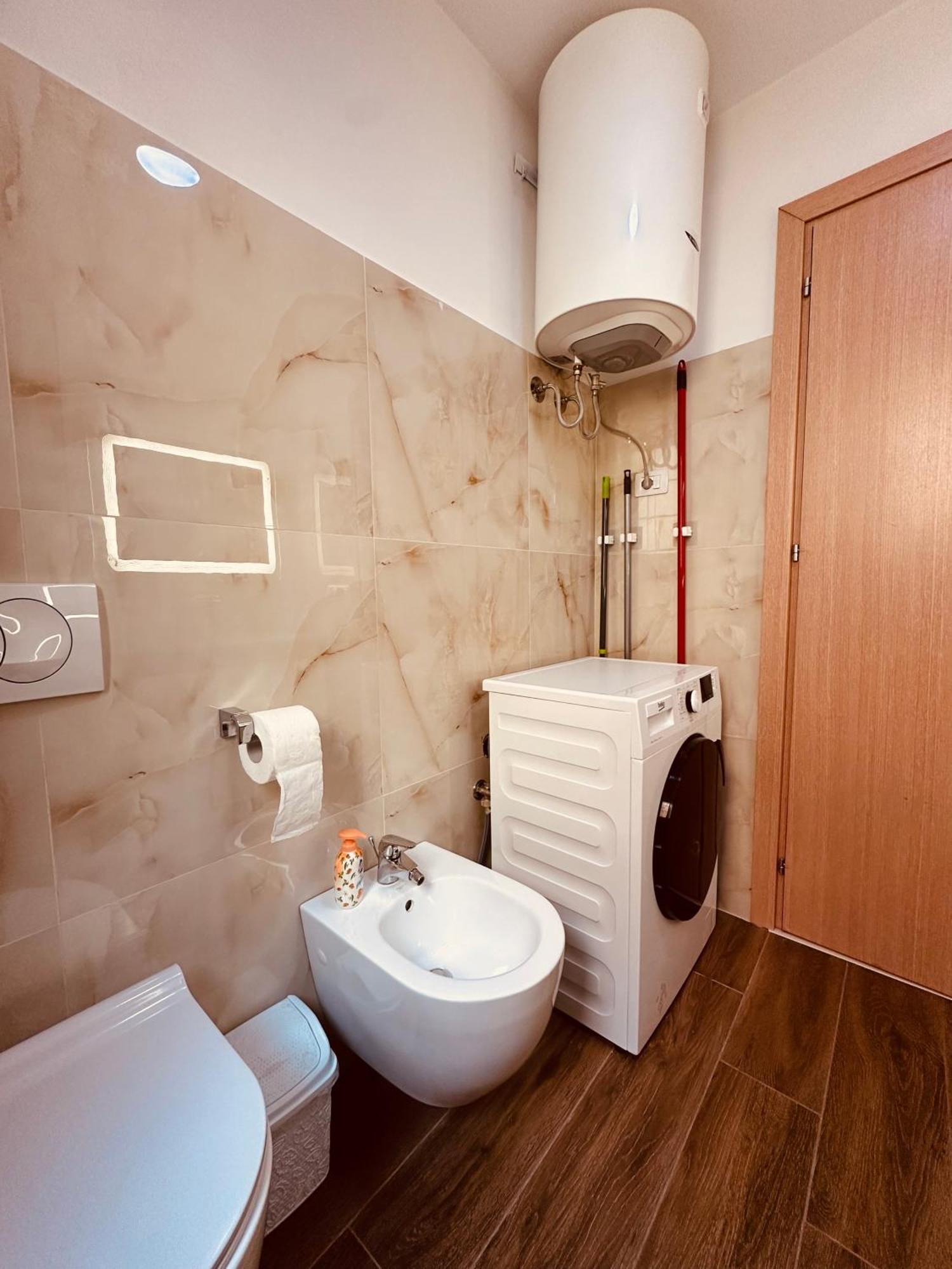 Grace'S Centre Apartment شكودر المظهر الخارجي الصورة